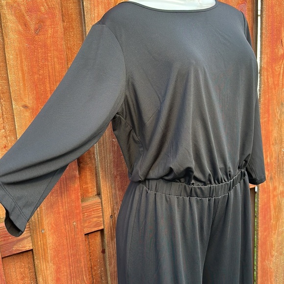 Joan River Elegant Black Women's Jumpsuit Size MP - Picture 5 of 10